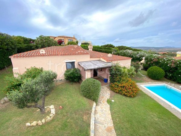 casa indipendente in vendita a Stintino