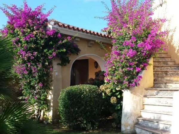 casa indipendente in vendita a Stintino