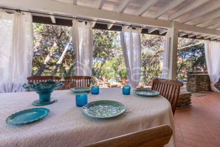 casa indipendente in vendita a Stintino