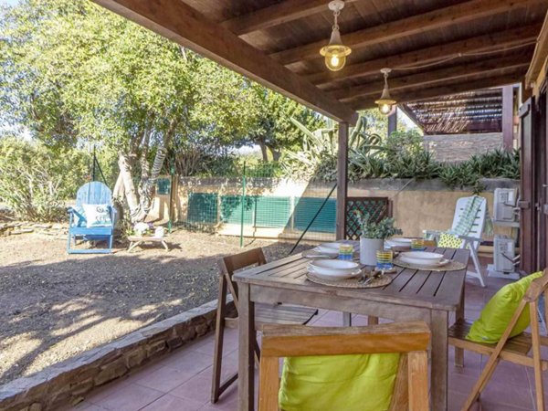 casa indipendente in vendita a Stintino