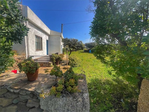casa indipendente in vendita a Stintino