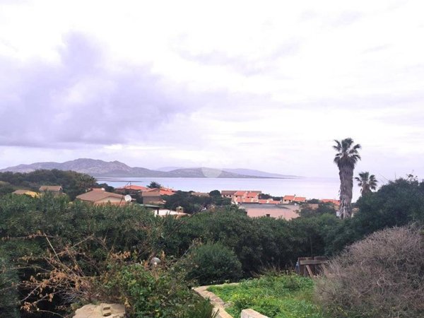 casa indipendente in vendita a Stintino