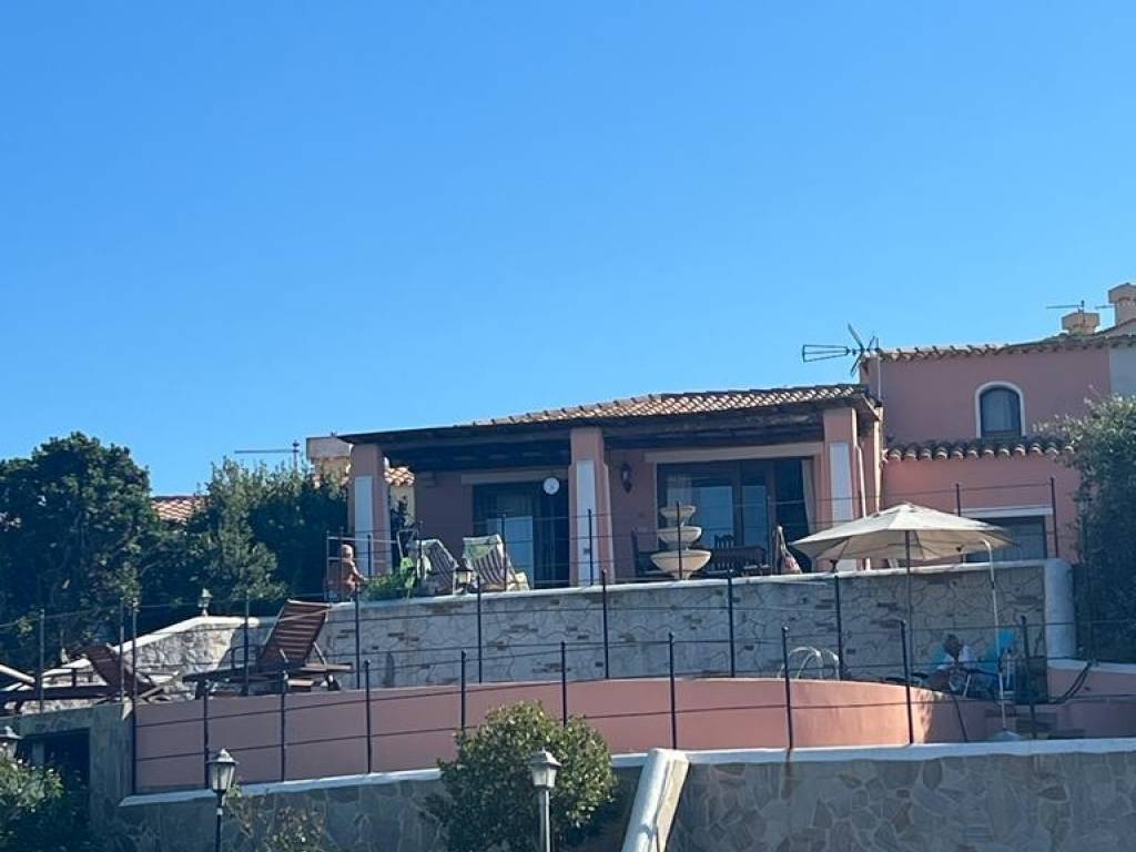 casa indipendente in vendita a Stintino
