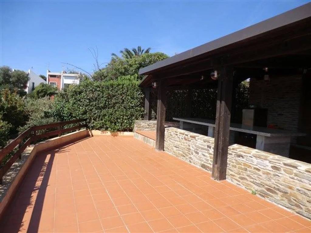 casa indipendente in vendita a Stintino