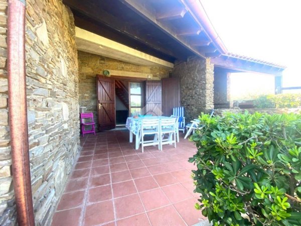 casa indipendente in vendita a Stintino