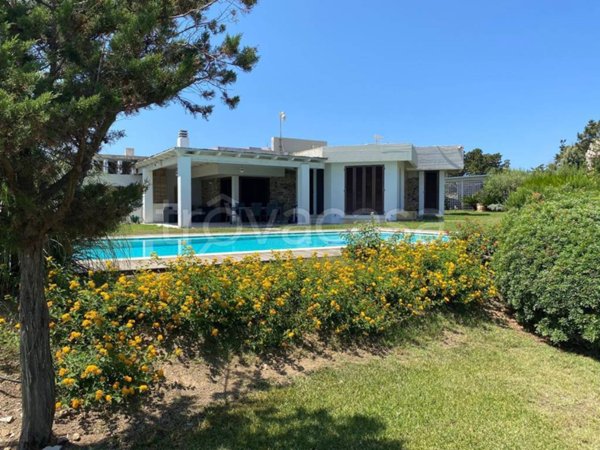 casa indipendente in vendita a Stintino