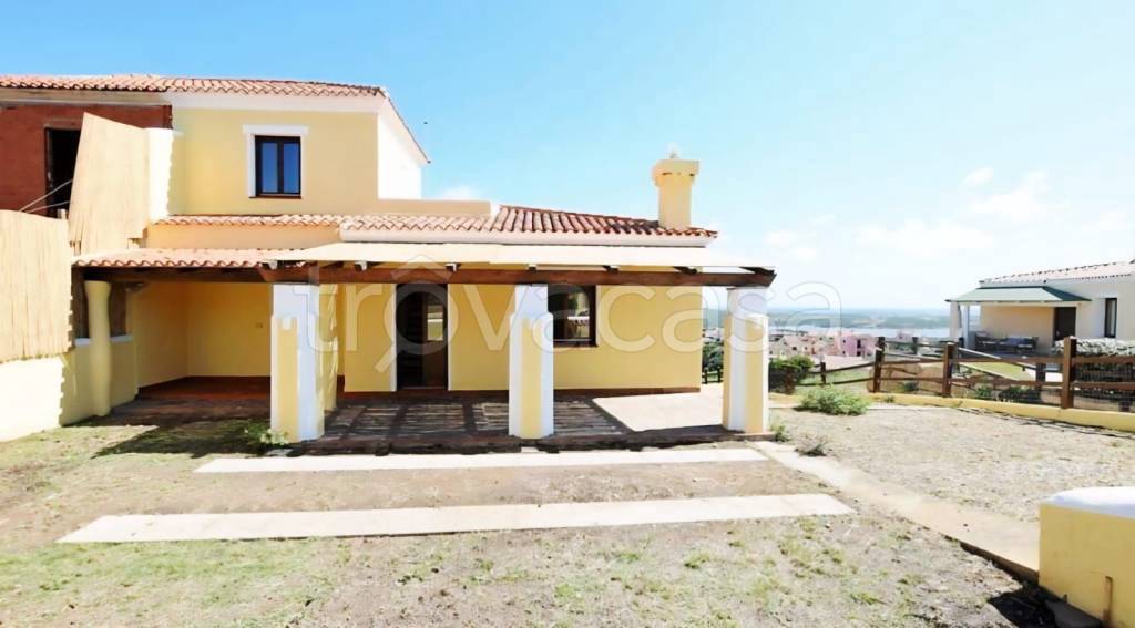 casa indipendente in vendita a Stintino
