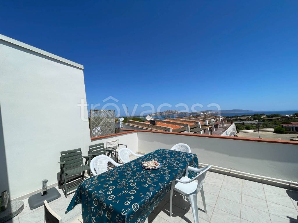 casa indipendente in vendita a Stintino