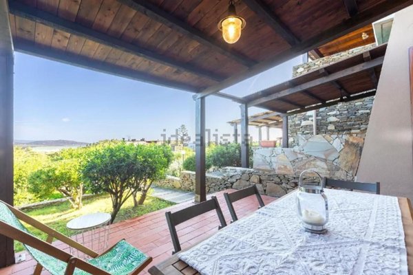 appartamento in vendita a Stintino in zona Rocca Ruja