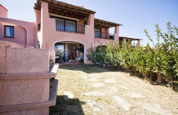 casa indipendente in vendita a Stintino