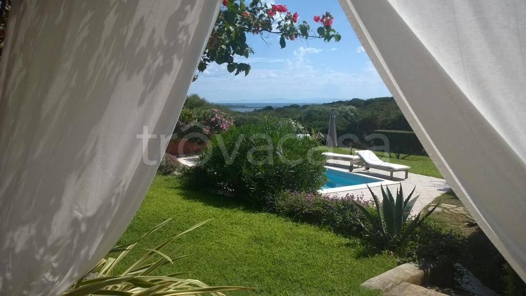casa indipendente in vendita a Stintino