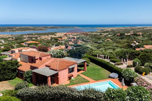 casa indipendente in vendita a Stintino