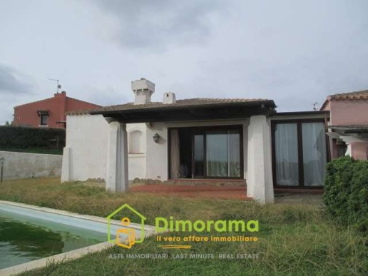 casa indipendente in vendita a Stintino