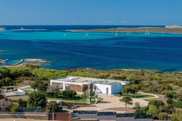 casa indipendente in vendita a Stintino