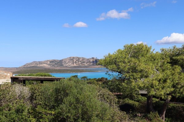 casa indipendente in vendita a Stintino