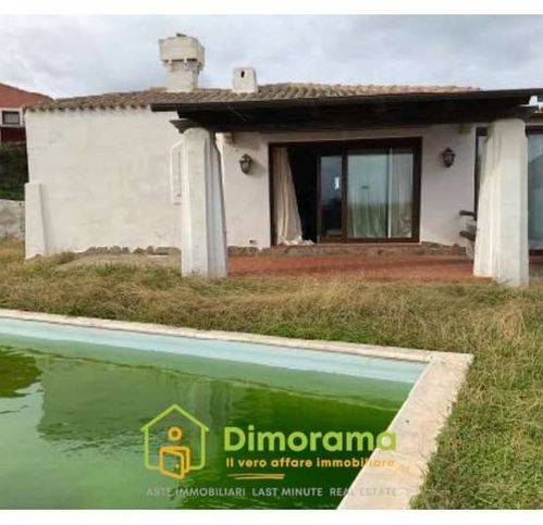 casa indipendente in vendita a Stintino