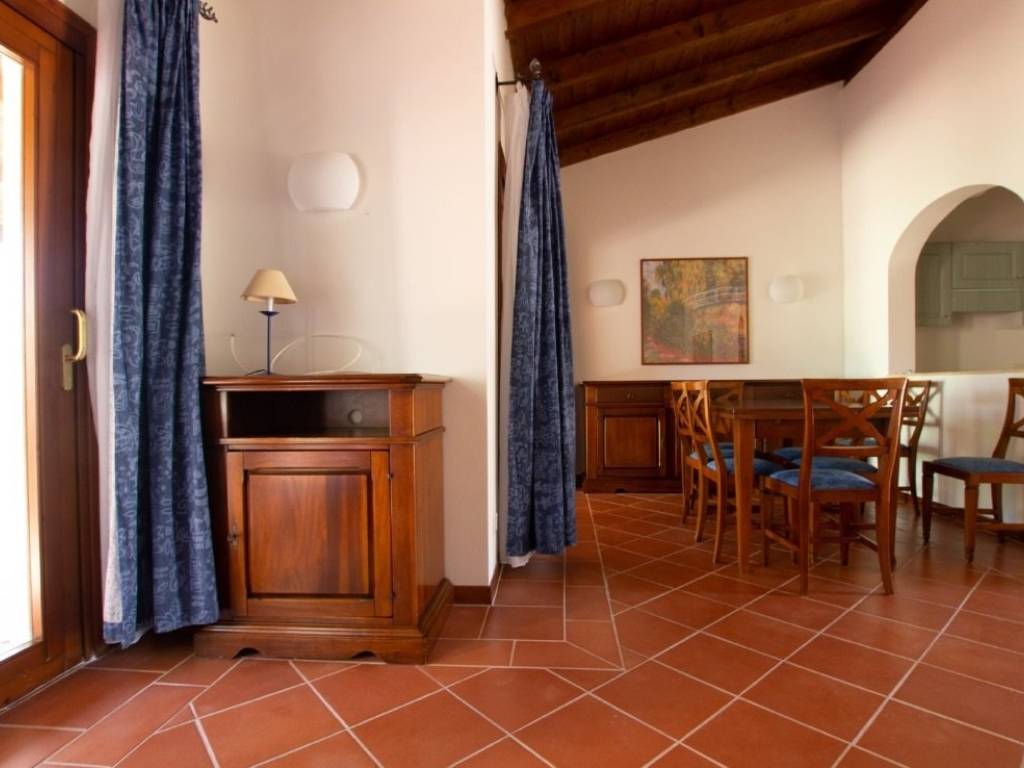 casa indipendente in vendita a Stintino