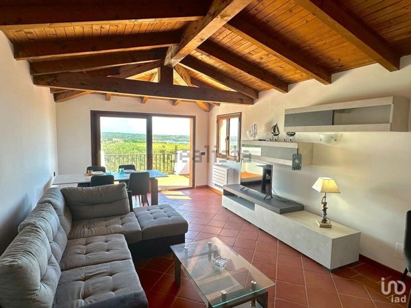 casa indipendente in vendita a Stintino