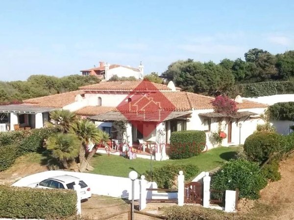 casa indipendente in vendita a Stintino