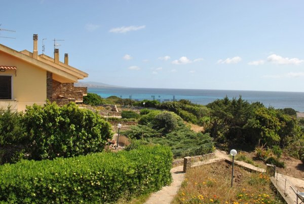 casa indipendente in vendita a Stintino