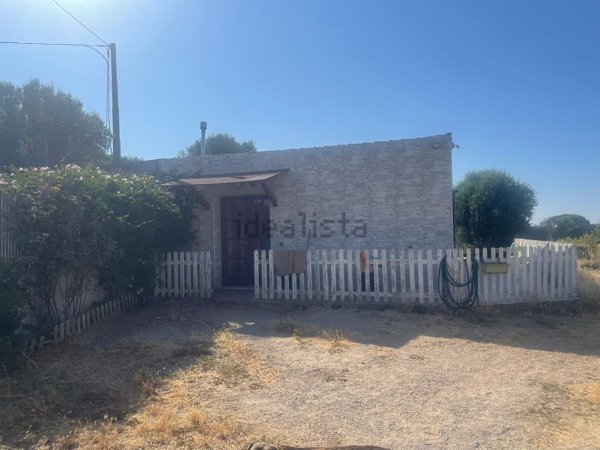 locale di sgombero in vendita a Stintino