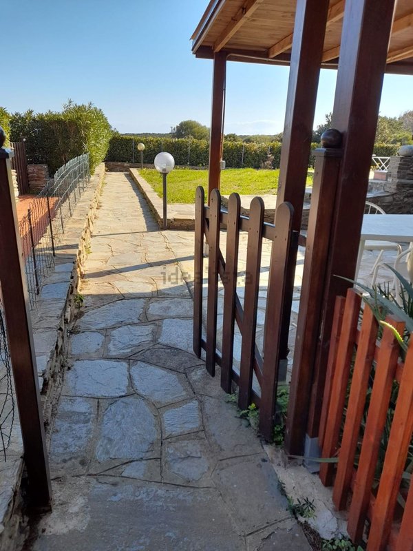 casa indipendente in vendita a Stintino