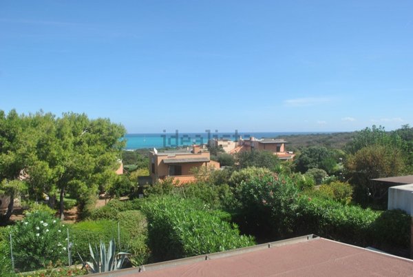 casa indipendente in vendita a Stintino