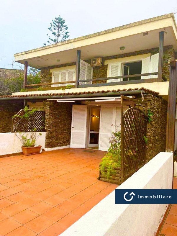 casa indipendente in vendita a Stintino