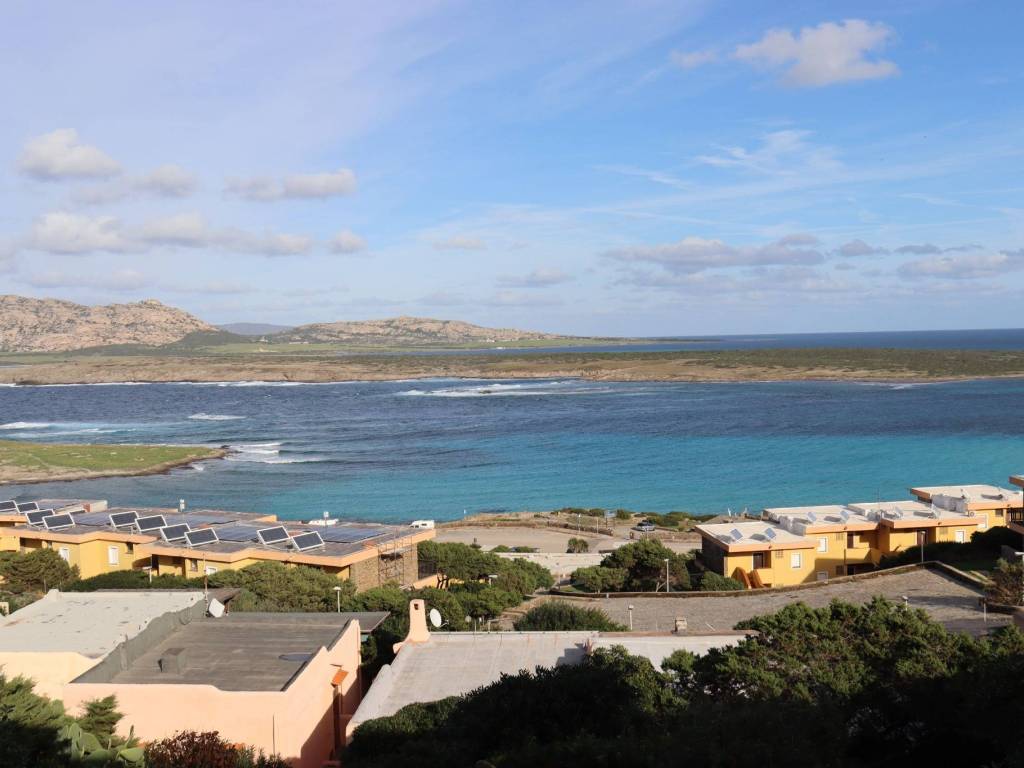 casa indipendente in vendita a Stintino