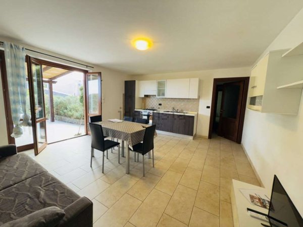 casa indipendente in vendita a Stintino