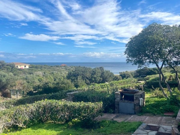 casa indipendente in vendita a Stintino