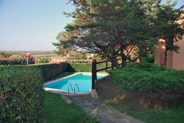 casa indipendente in vendita a Stintino