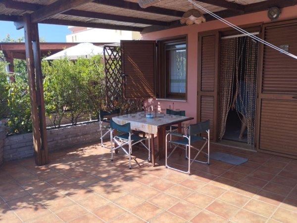 pentavano in vendita a Stintino