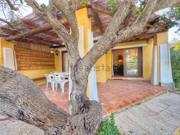 casa indipendente in vendita a Stintino