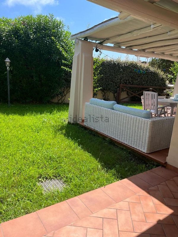 casa indipendente in vendita a Stintino