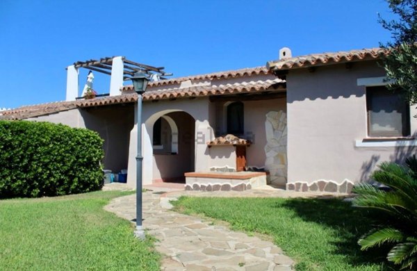 casa indipendente in vendita a Stintino