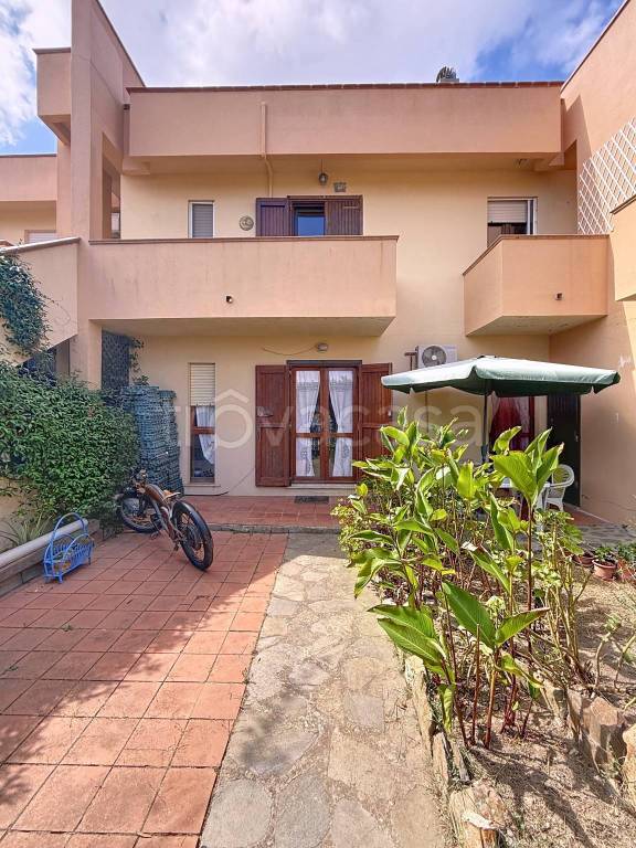 appartamento in vendita a Stintino in zona Le Vele