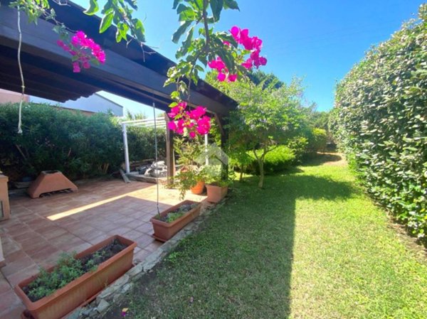 casa indipendente in vendita a Stintino in zona Rocca Ruja