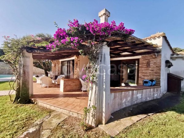 casa indipendente in vendita a Stintino