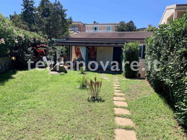 casa indipendente in vendita a Stintino