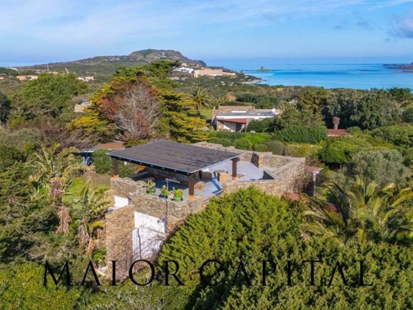 casa indipendente in vendita a Stintino