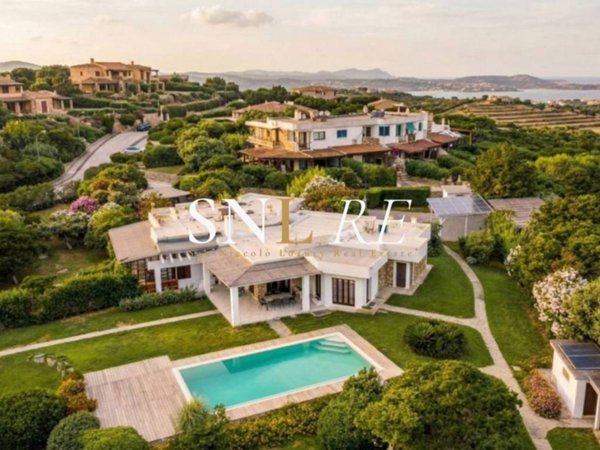 casa indipendente in vendita a Stintino