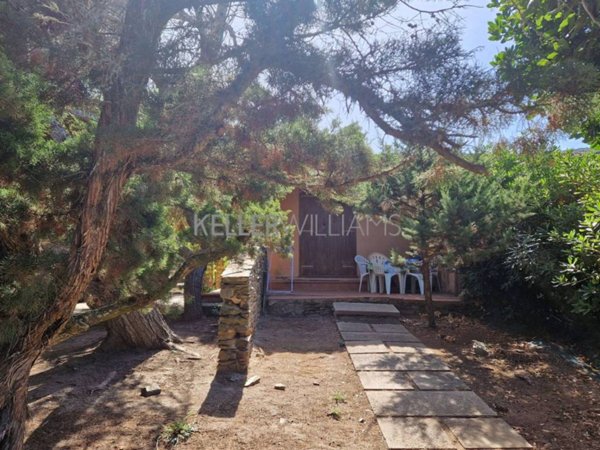 casa indipendente in vendita a Stintino