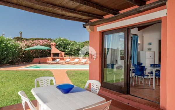 casa indipendente in vendita a Stintino