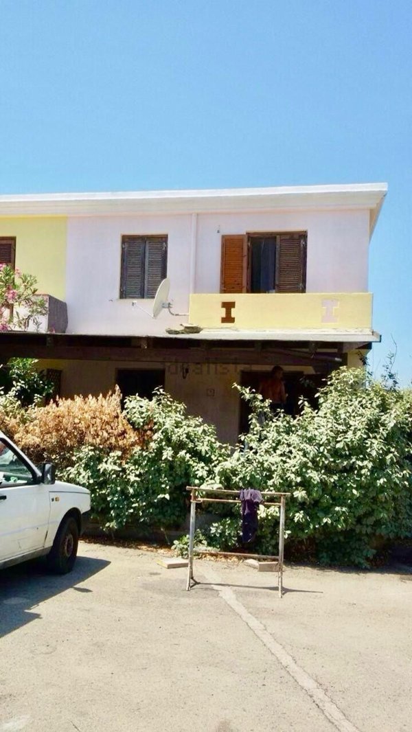 casa indipendente in vendita a Stintino