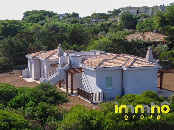 casa indipendente in vendita a Stintino