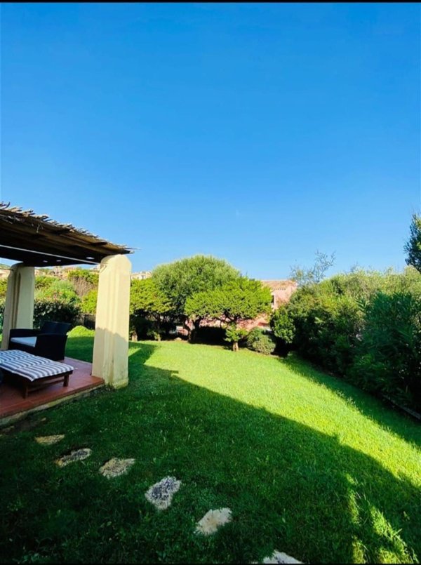 casa indipendente in vendita a Stintino