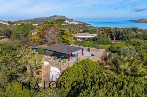 casa indipendente in vendita a Stintino