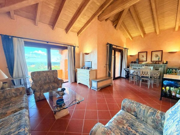 casa indipendente in vendita a Stintino