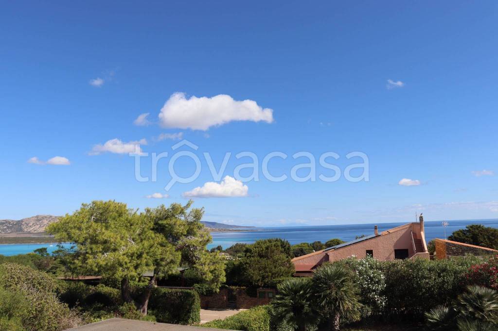 casa indipendente in vendita a Stintino
